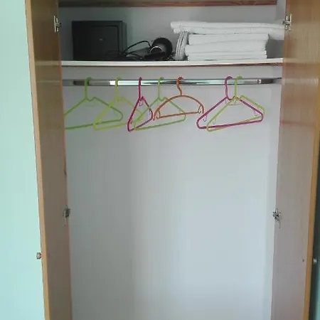 Alexandros アパートホテル 4*