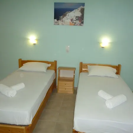 Alexandros 4*