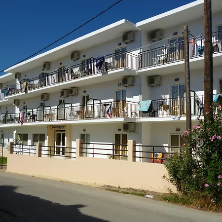 アパートホテル Alexandros