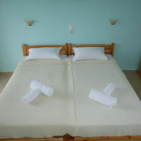 アパートホテル Alexandros スキアトスタウン