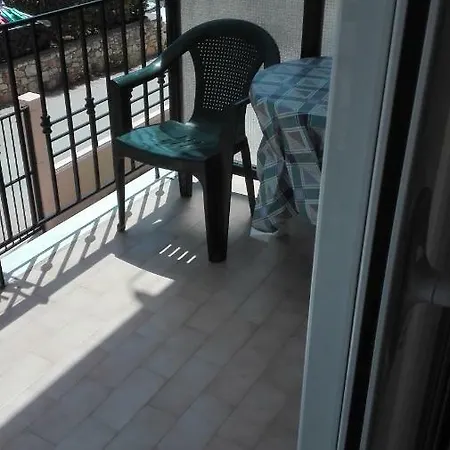Alexandros Apartmanhotel