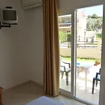 Alexandros Aparthotel Skiathos Town
