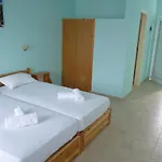 Alexandros Aparthotel