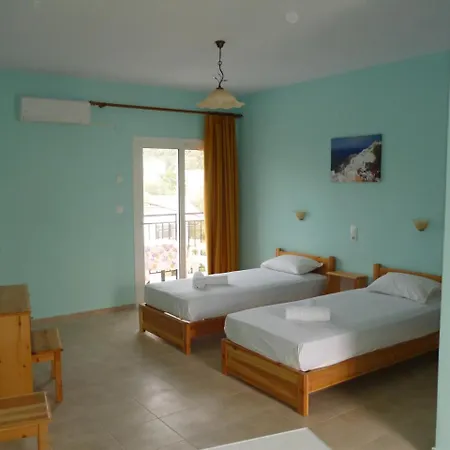 Alexandros 公寓式酒店 斯基亚索斯镇